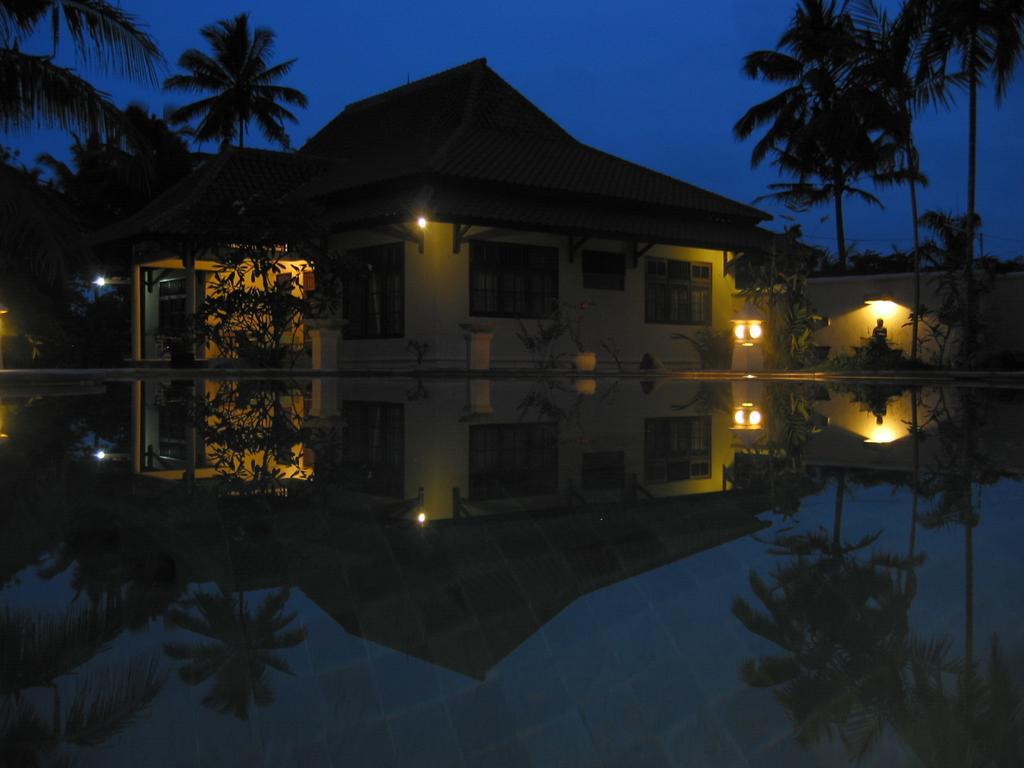 Rumah Kita Villa/Hotel Kalibaru Zewnętrze zdjęcie