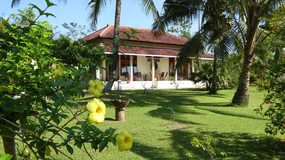 Rumah Kita Villa/Hotel Kalibaru Zewnętrze zdjęcie