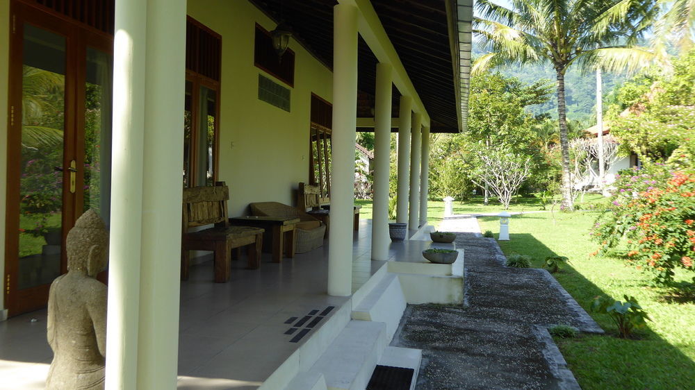 Rumah Kita Villa/Hotel Kalibaru Zewnętrze zdjęcie